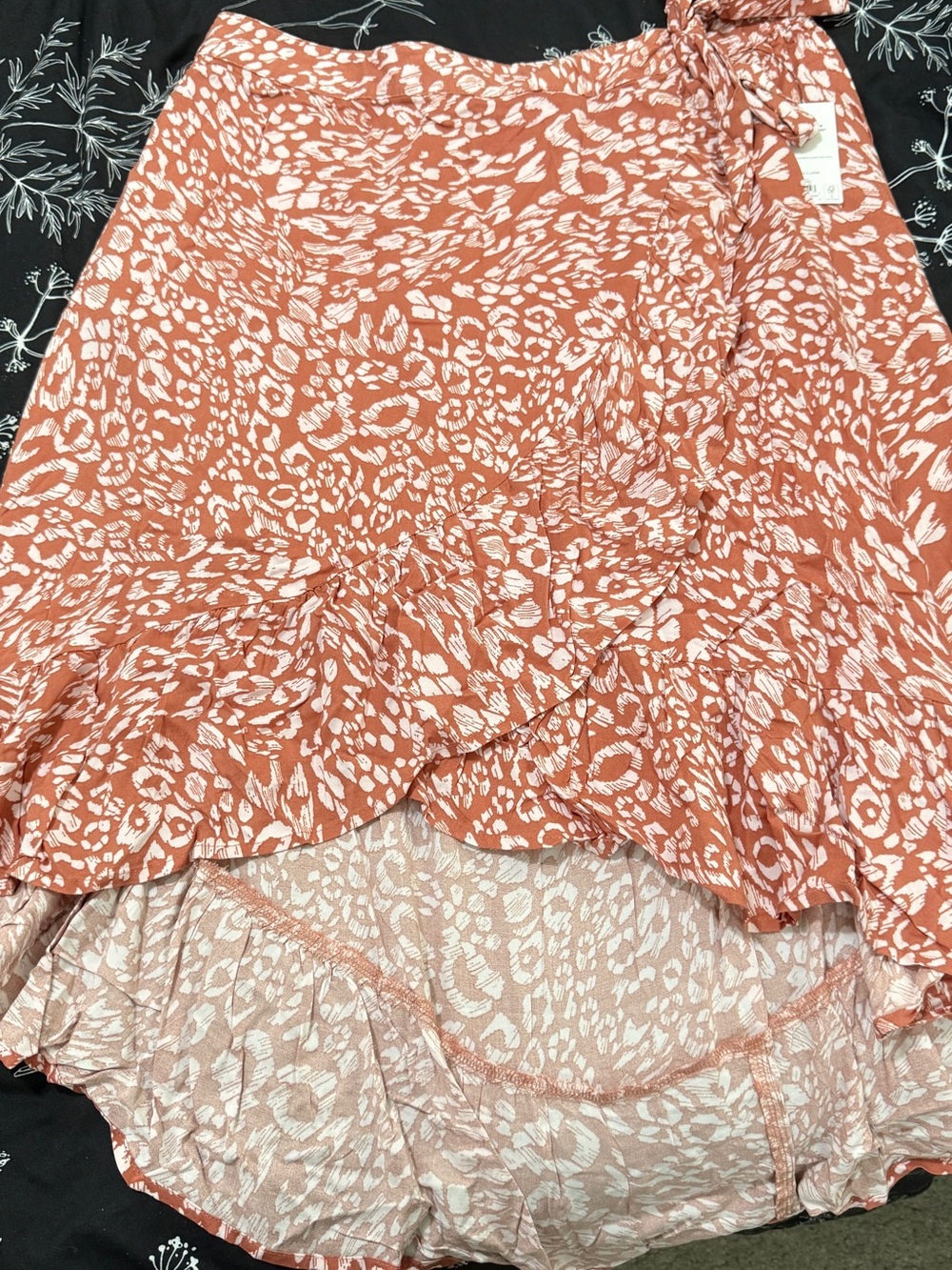 SO Rust and White High-Low Wrap Ruffle Skirt